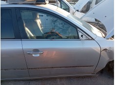 Recambio de puerta delantera derecha para hyundai sonata v (nf) 2.0 crdi referencia OEM IAM 760043K010  