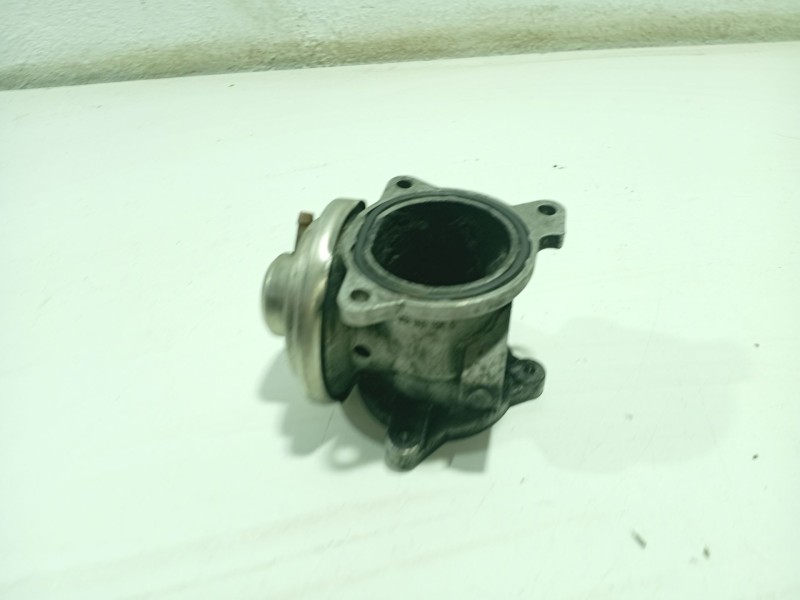 Recambio de valvula egr para seat ibiza iii (6l1) 1.4 tdi referencia OEM IAM 045129637A 045131501F 