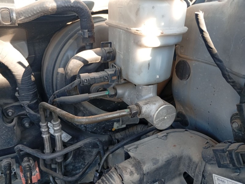 Recambio de bomba freno para hyundai sonata v (nf) 2.0 crdi referencia OEM IAM 585103K300  