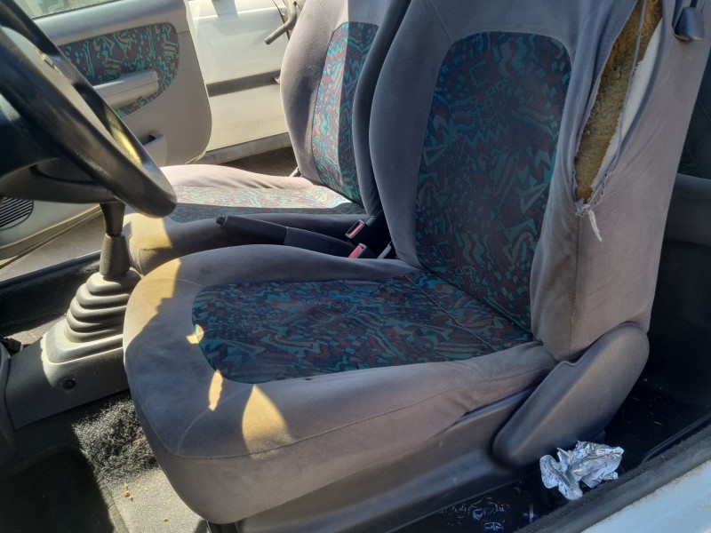 nissan micra ii (k11) del año 1998