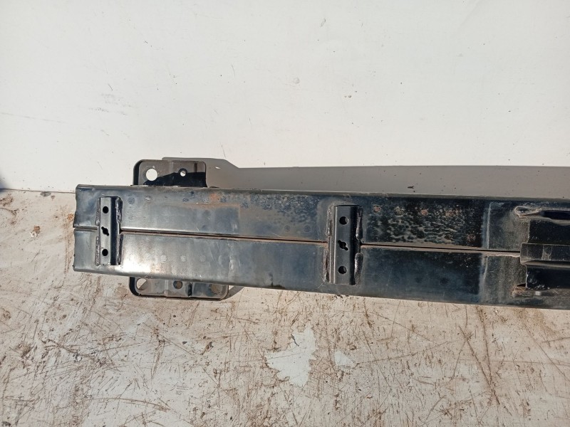 Recambio de refuerzo paragolpes delantero para hyundai sonata v (nf) 2.0 crdi referencia OEM IAM 865303K000  