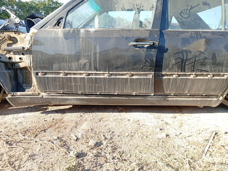 Recambio de moldura para mercedes-benz 124 sedán (w124) 300 d (124.130) referencia OEM IAM   