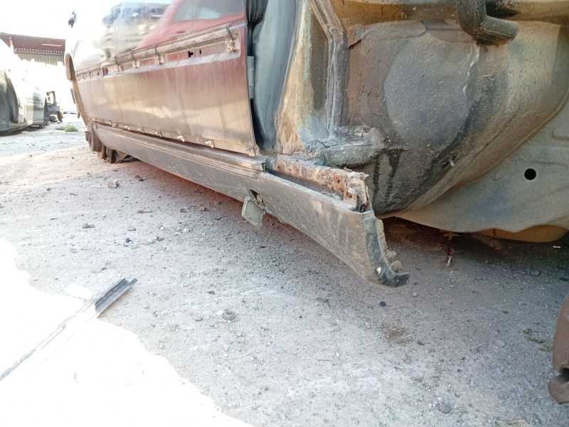Recambio de moldura para mercedes-benz 124 sedán (w124) 300 d (124.130) referencia OEM IAM   
