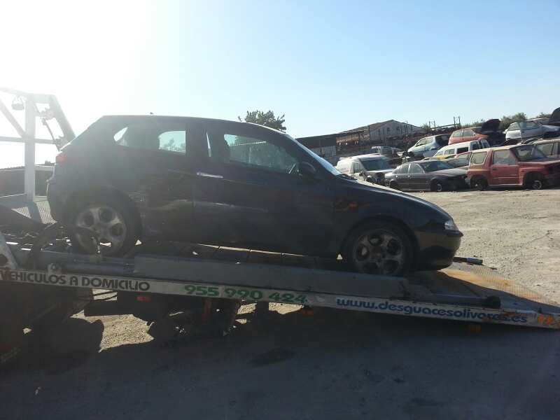 alfa romeo 147 (190) 1.6 t.spark distinctive   |   12.00 - 12.04 | 2000 - 2004 | 120 cv / 88 kw del año 2000