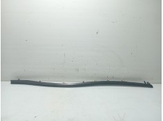 Recambio de moldura para hyundai sonata v (nf) 2.0 crdi referencia OEM IAM 847803K110  