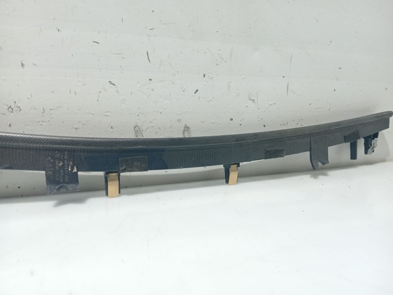 Recambio de moldura para hyundai sonata v (nf) 2.0 crdi referencia OEM IAM 847803K110  