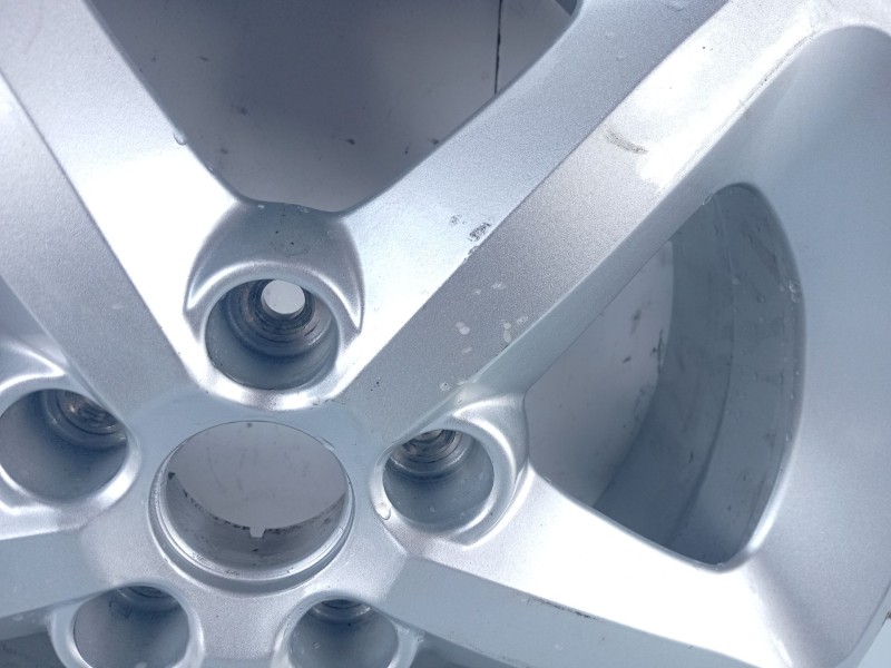 Recambio de llanta para hyundai sonata v (nf) 2.0 crdi referencia OEM IAM   