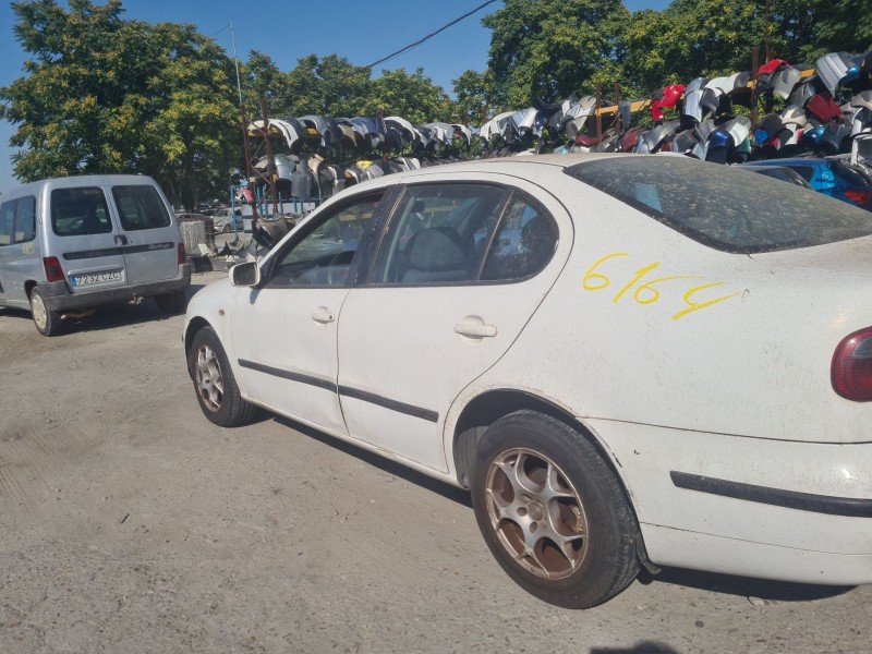 seat toledo ii (1m2) del año 2000