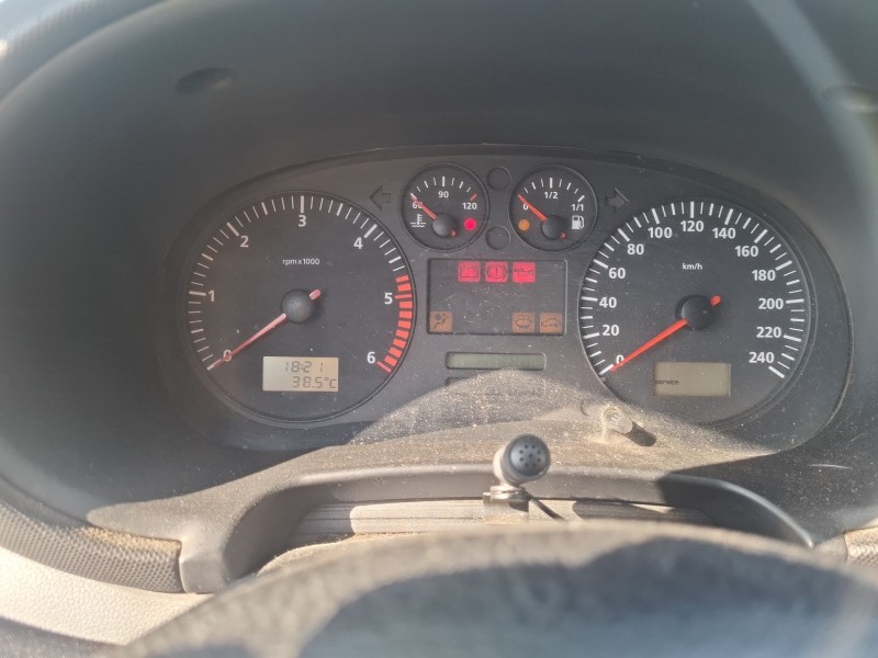 seat toledo ii (1m2) del año 2000