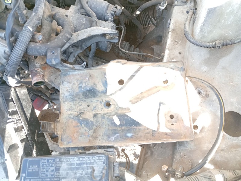 Recambio de soporte bateria para nissan micra ii (k11) 1.3 i 16v referencia OEM IAM   