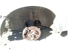 Recambio de paso de rueda delantero izquierdo para nissan micra ii (k11) 1.3 i 16v referencia OEM IAM 638411F500  