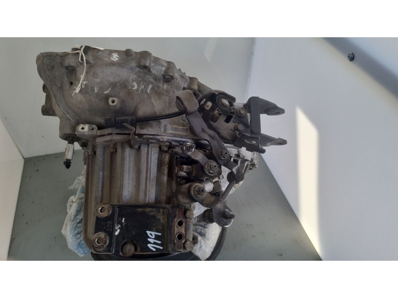 Recambio de caja cambios para hyundai sonata v (nf) 2.0 crdi referencia OEM IAM 4300024440 GU19J 