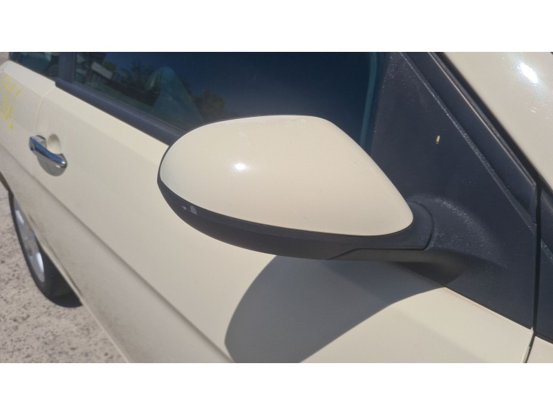 lancia ypsilon (843_) del año 2006