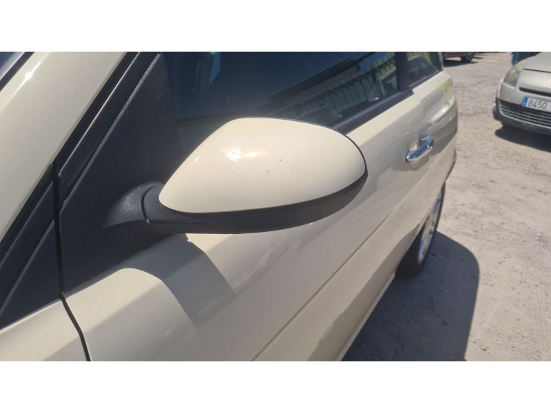 lancia ypsilon (843_) del año 2006