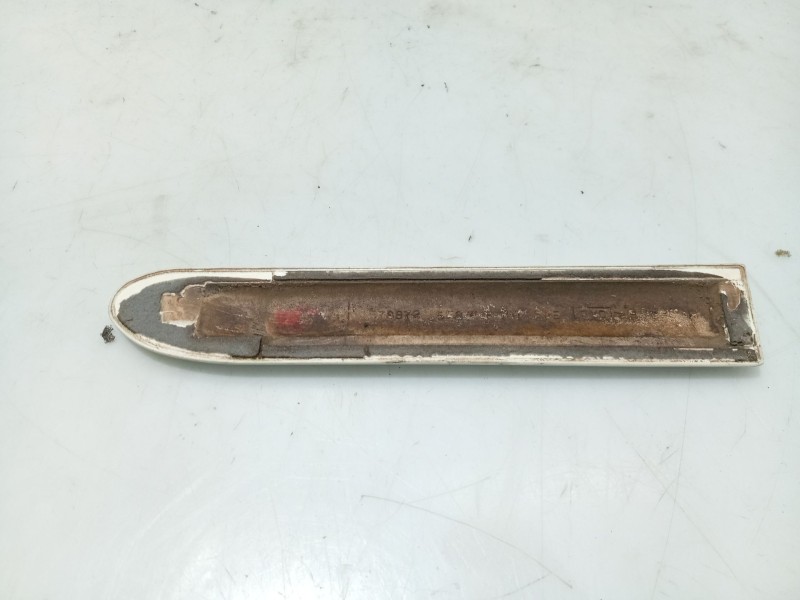 Recambio de moldura para nissan micra ii (k11) 1.3 i 16v referencia OEM IAM   