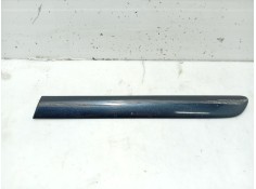 Recambio de molduras traseras para volkswagen golf v (1k1) 1.9 tdi referencia OEM IAM 1K3853535A  