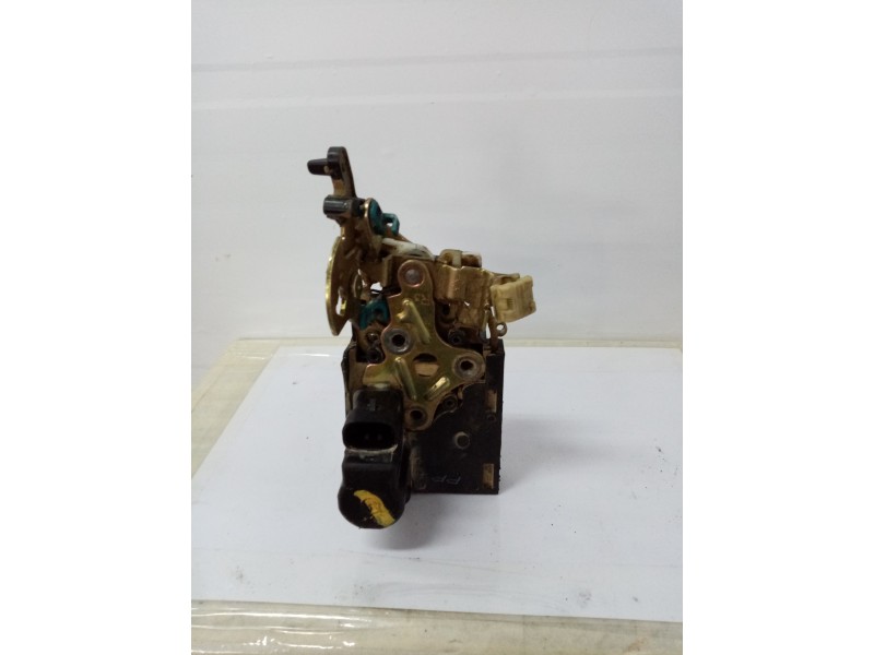 Recambio de cerradura puerta trasera derecha para  referencia OEM IAM   