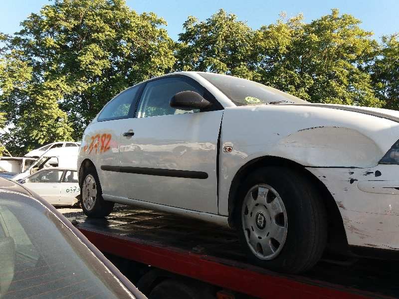 seat ibiza (6l1) 1.4 16v   |   0.02 - ... | 2002 | 75 cv / 55 kw del año 2002