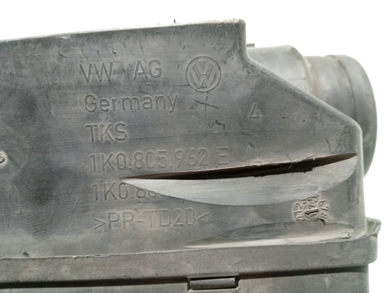 Recambio de moldura para volkswagen golf v (1k1) 1.9 tdi referencia OEM IAM 1K0805962E  