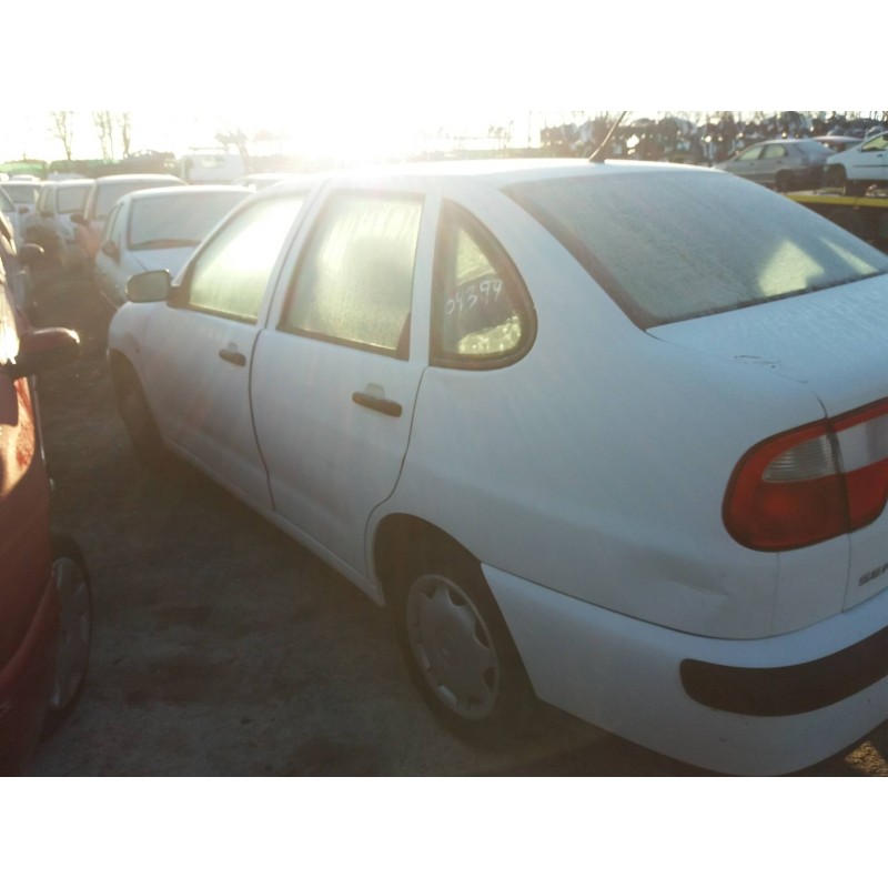 seat cordoba berlina (6k2) 1.4   |   0.99 - ... | 1999 | 60 cv / 44 kw del año 1999