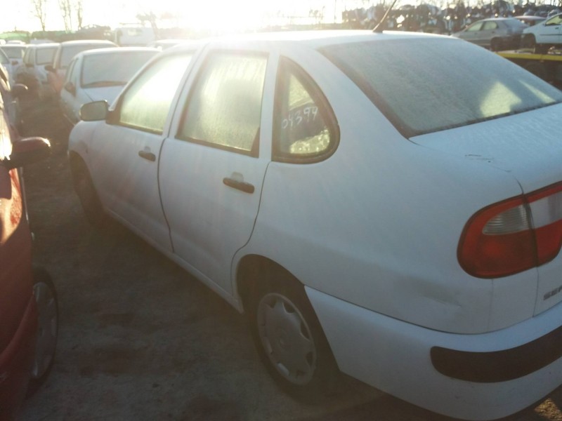 seat cordoba berlina (6k2) 1.4   |   0.99 - ... | 1999 | 60 cv / 44 kw del año 1999