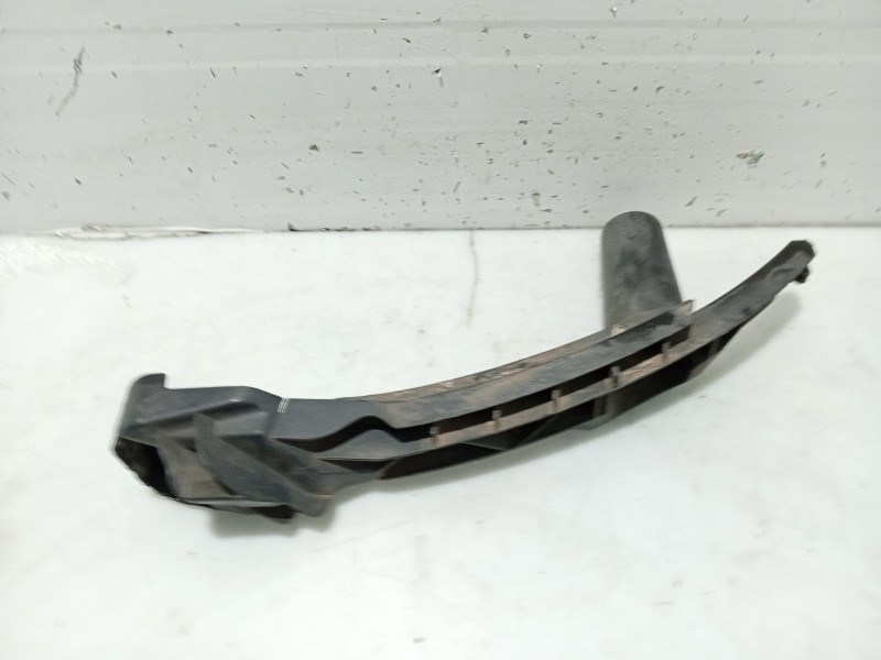 Recambio de molduras delanteras para volkswagen golf v (1k1) 1.9 tdi referencia OEM IAM 1K0807889A  