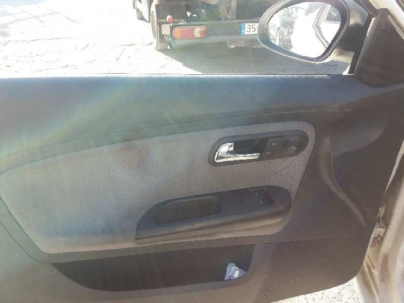 seat ibiza (6l1) 1.4 16v   |   0.02 - ... | 2002 | 75 cv / 55 kw del año 2002