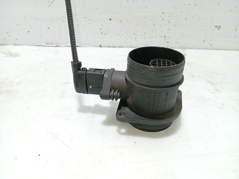 Recambio de caudalimetro para volkswagen golf v (1k1) 1.9 tdi referencia OEM IAM   