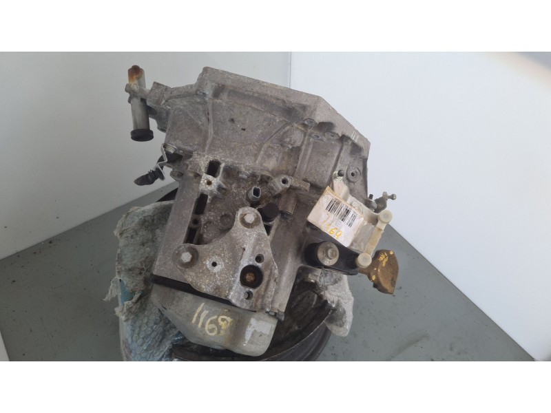 Recambio de caja cambios para citroën c3 sx referencia OEM IAM 20CQ87  