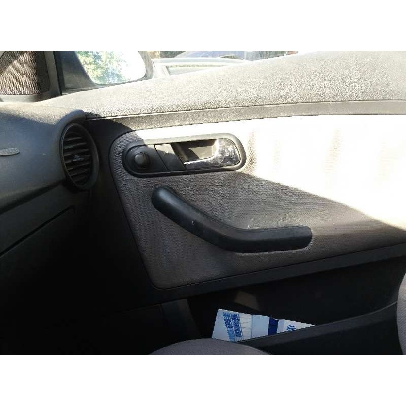 seat ibiza (6l1) 1.4 16v   |   0.02 - ... | 2002 | 75 cv / 55 kw del año 2002