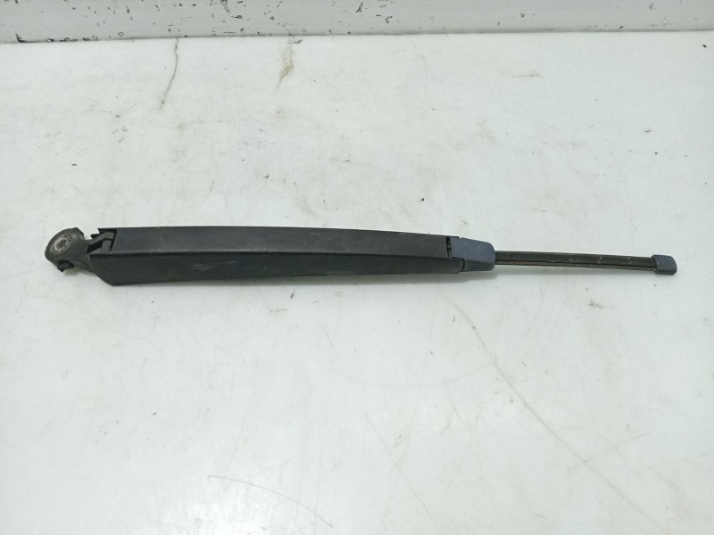 Recambio de brazo limpia trasero para volkswagen golf v (1k1) 1.9 tdi referencia OEM IAM 6Q6955707C  