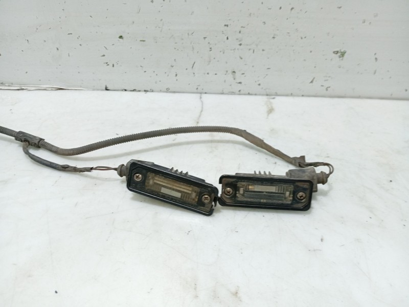 Recambio de piloto matricula para volkswagen golf v (1k1) 1.9 tdi referencia OEM IAM   
