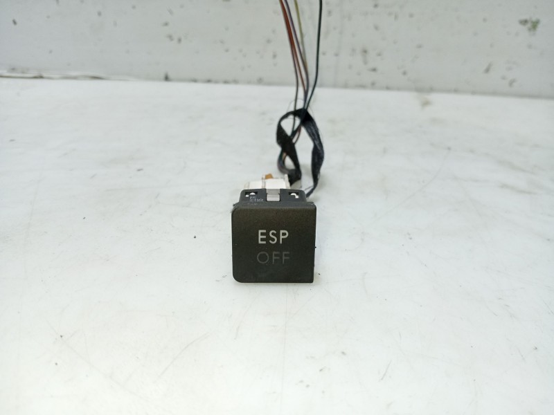 Recambio de interruptor para volkswagen golf v (1k1) 1.9 tdi referencia OEM IAM 1K092711  