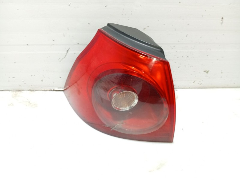 Recambio de piloto trasero izquierdo para volkswagen golf v (1k1) 1.9 tdi referencia OEM IAM 1K6945095AA  