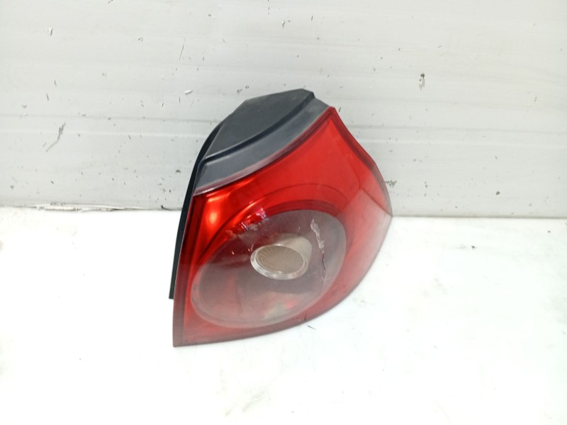 Recambio de piloto trasero derecho para volkswagen golf v (1k1) 1.9 tdi referencia OEM IAM 1K6945096AA  