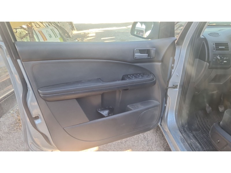 ford focus c-max (dm2) del año 2005