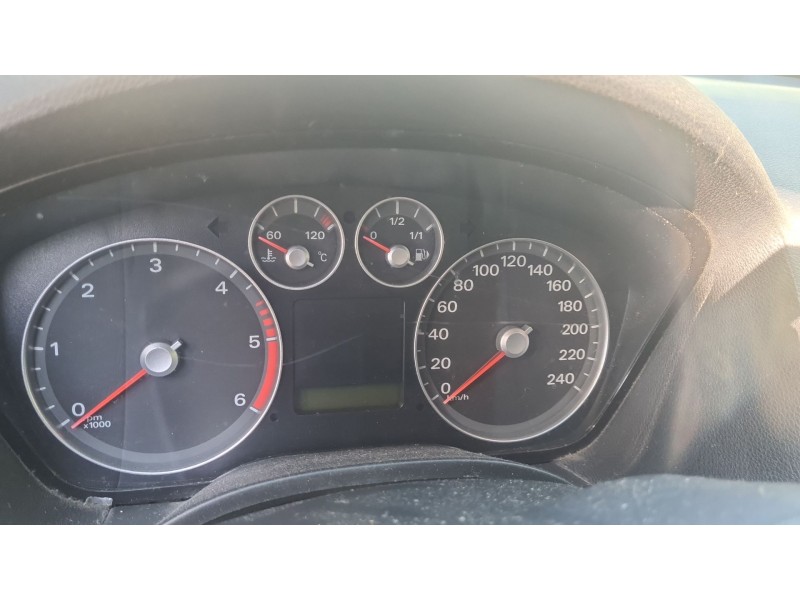 ford focus c-max (dm2) del año 2005