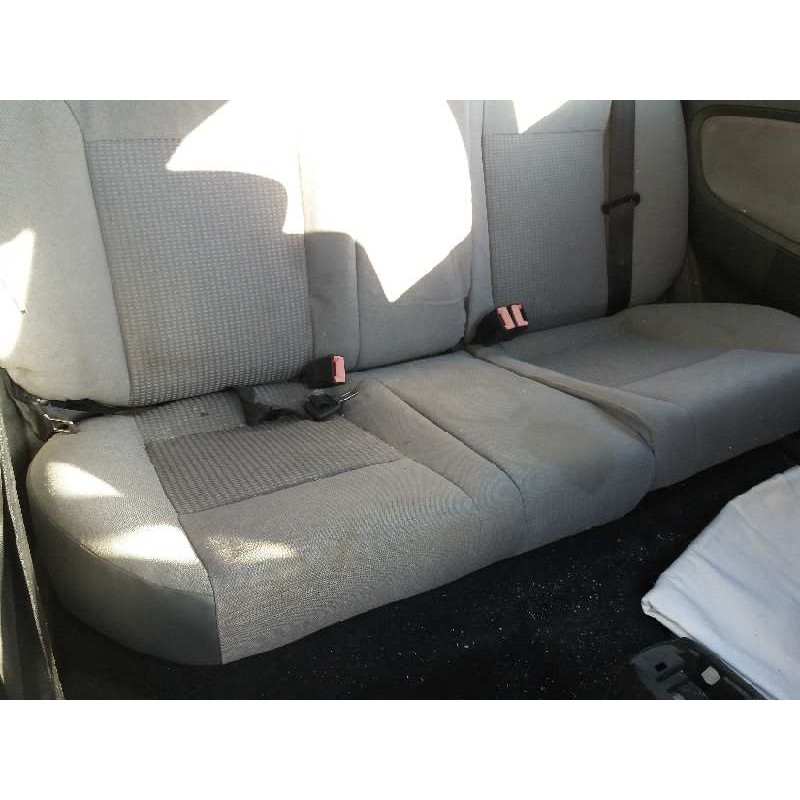 seat ibiza (6l1) 1.4 16v   |   0.02 - ... | 2002 | 75 cv / 55 kw del año 2002