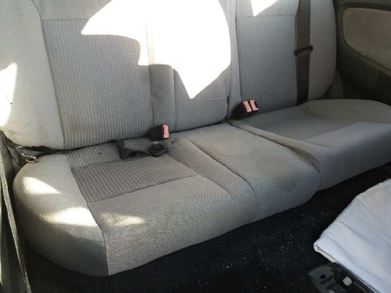 seat ibiza (6l1) 1.4 16v   |   0.02 - ... | 2002 | 75 cv / 55 kw del año 2002