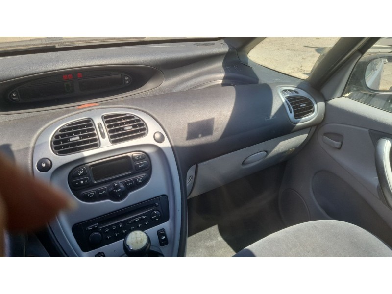 citroën xsara picasso (n68) del año 2006