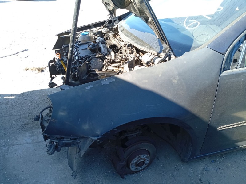 Recambio de aleta delantera izquierda para volkswagen golf v (1k1) 1.9 tdi referencia OEM IAM 1K6821021A  