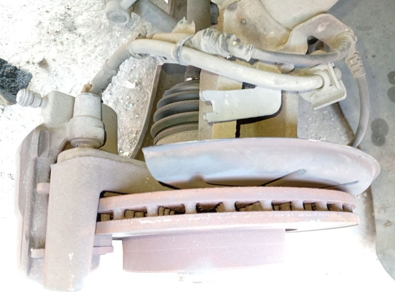 Recambio de mangueta delantera izquierda para volkswagen golf v (1k1) 1.9 tdi referencia OEM IAM 1K0407255P  