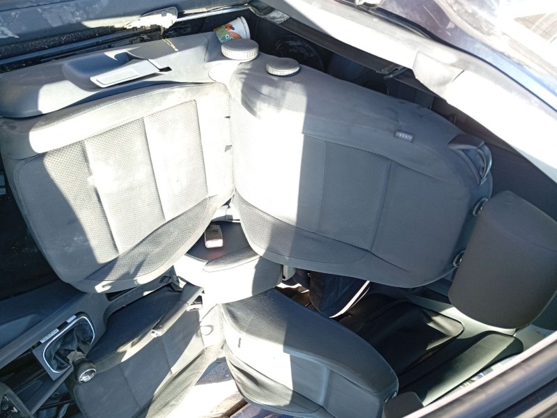 Recambio de asiento delantero derecho para volkswagen golf v (1k1) 1.9 tdi referencia OEM IAM   
