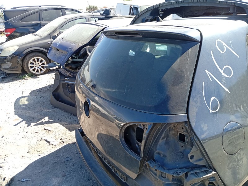 Recambio de porton trasero para volkswagen golf v (1k1) 1.9 tdi referencia OEM IAM 1K6827025H  