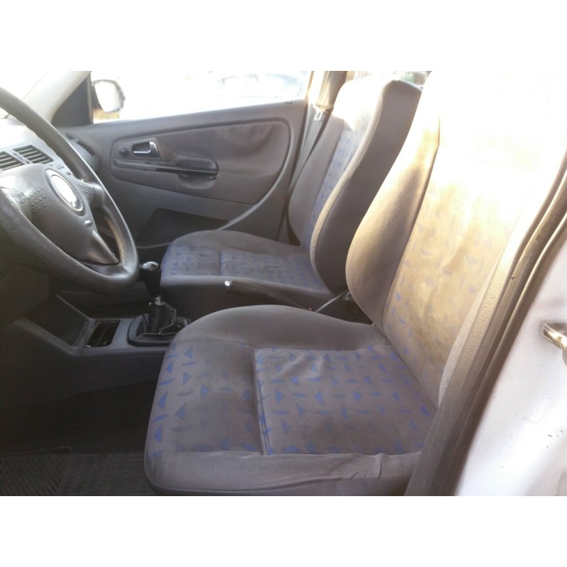 seat cordoba berlina (6k2) 1.4   |   0.99 - ... | 1999 | 60 cv / 44 kw del año 1999