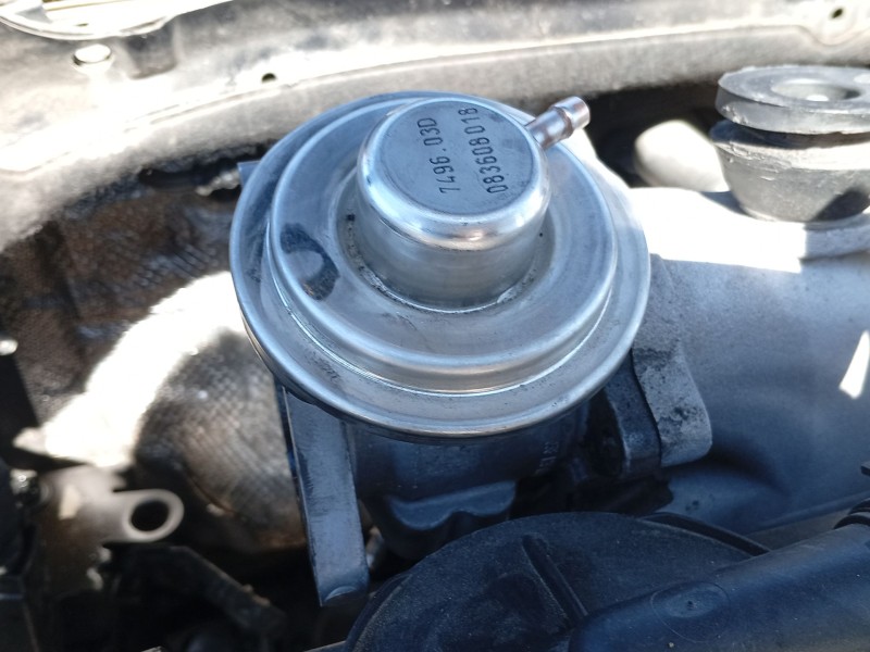 Recambio de valvula egr para volkswagen golf v (1k1) 1.9 tdi referencia OEM IAM   