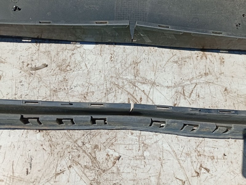 Recambio de paragolpes delantero para volkswagen golf v (1k1) 1.9 tdi referencia OEM IAM 1K0807217FGRU  