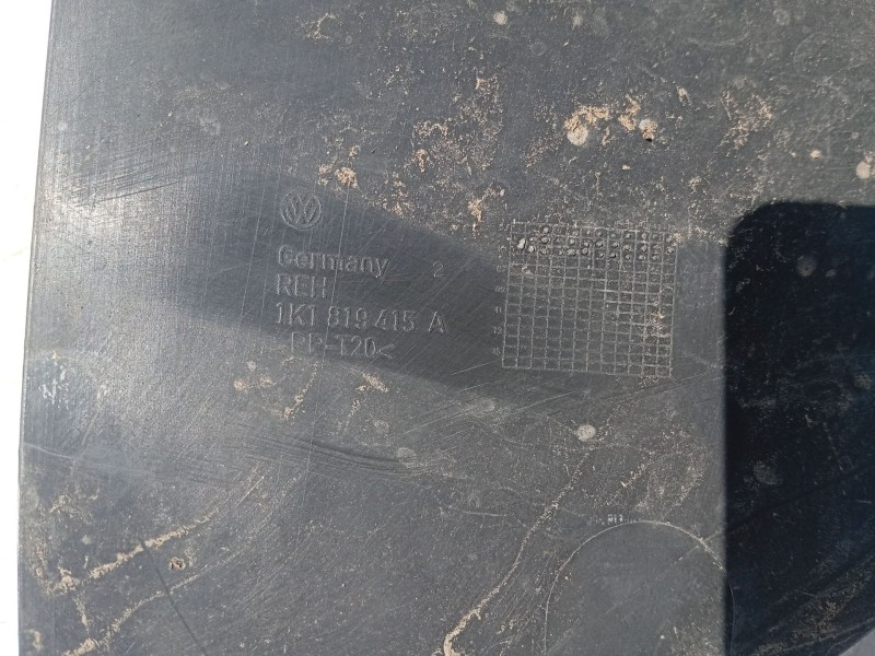 Recambio de moldura para volkswagen golf v (1k1) 1.9 tdi referencia OEM IAM   