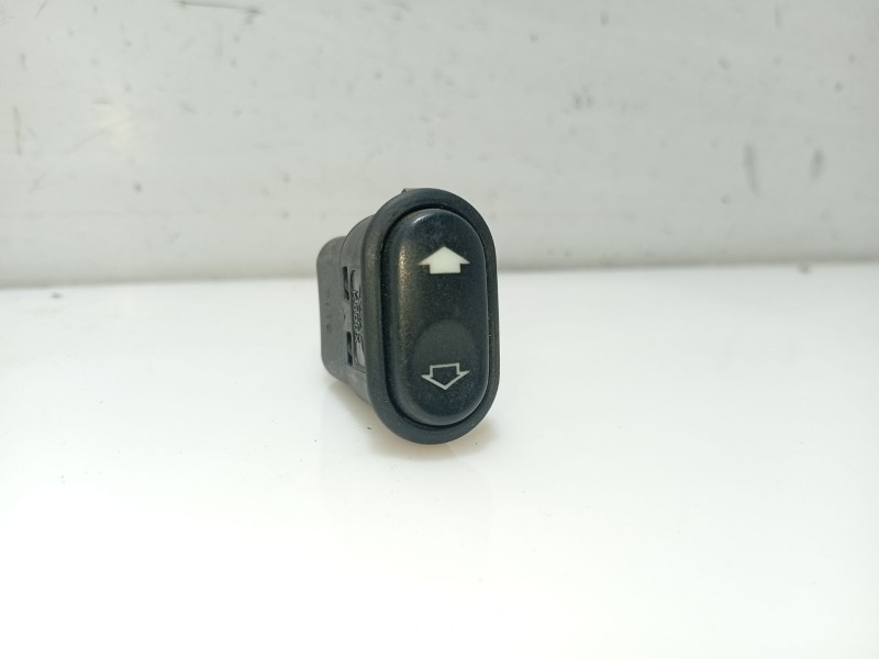 Recambio de mando elevalunas trasero derecho para ford mondeo ii (bap) 1.8 td referencia OEM IAM 95BG14529AB  