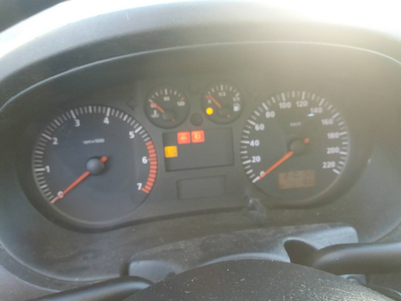 seat cordoba berlina (6k2) 1.4   |   0.99 - ... | 1999 | 60 cv / 44 kw del año 1999